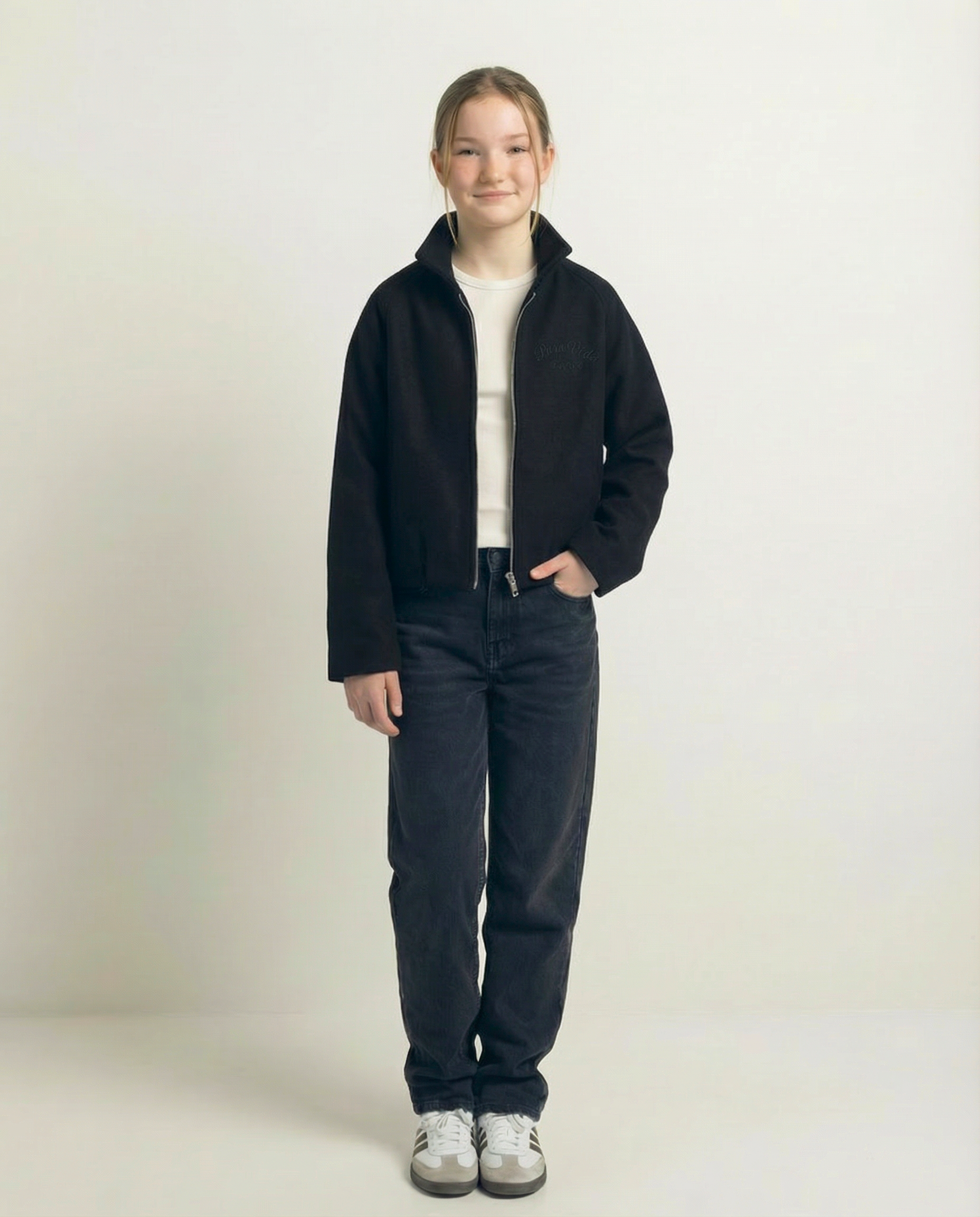 Cropped Wool-Blend Zip Jacket – Black